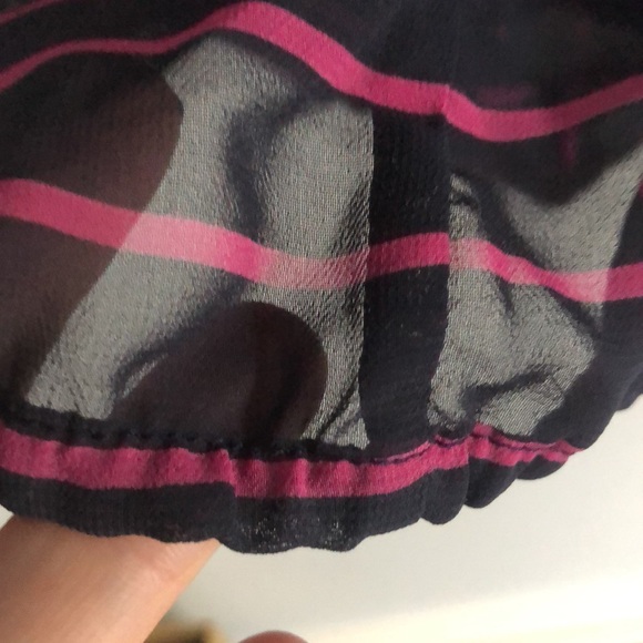 PERIPHERY sleeveless blouse - Picture 4 of 7